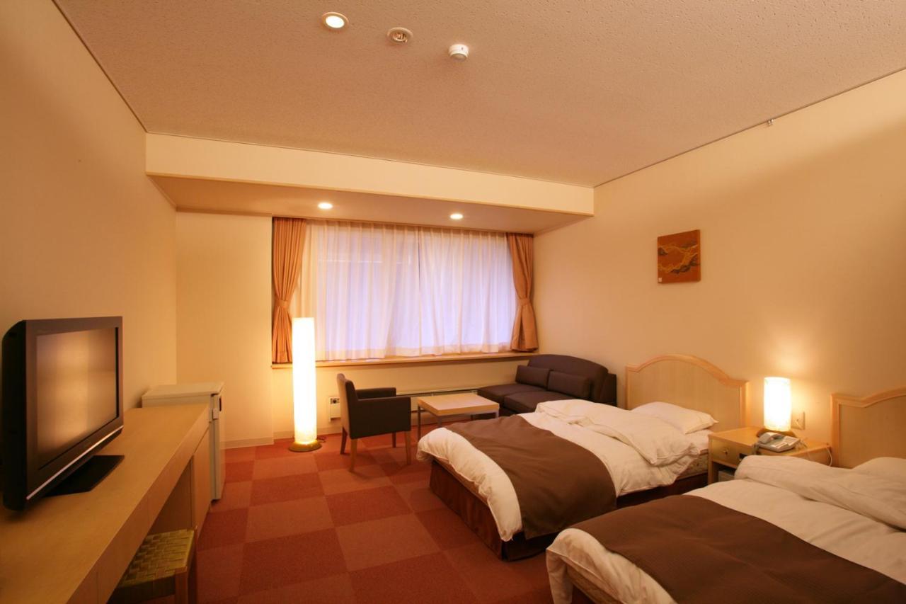 Gokasanso Hotel Nanto Luaran gambar