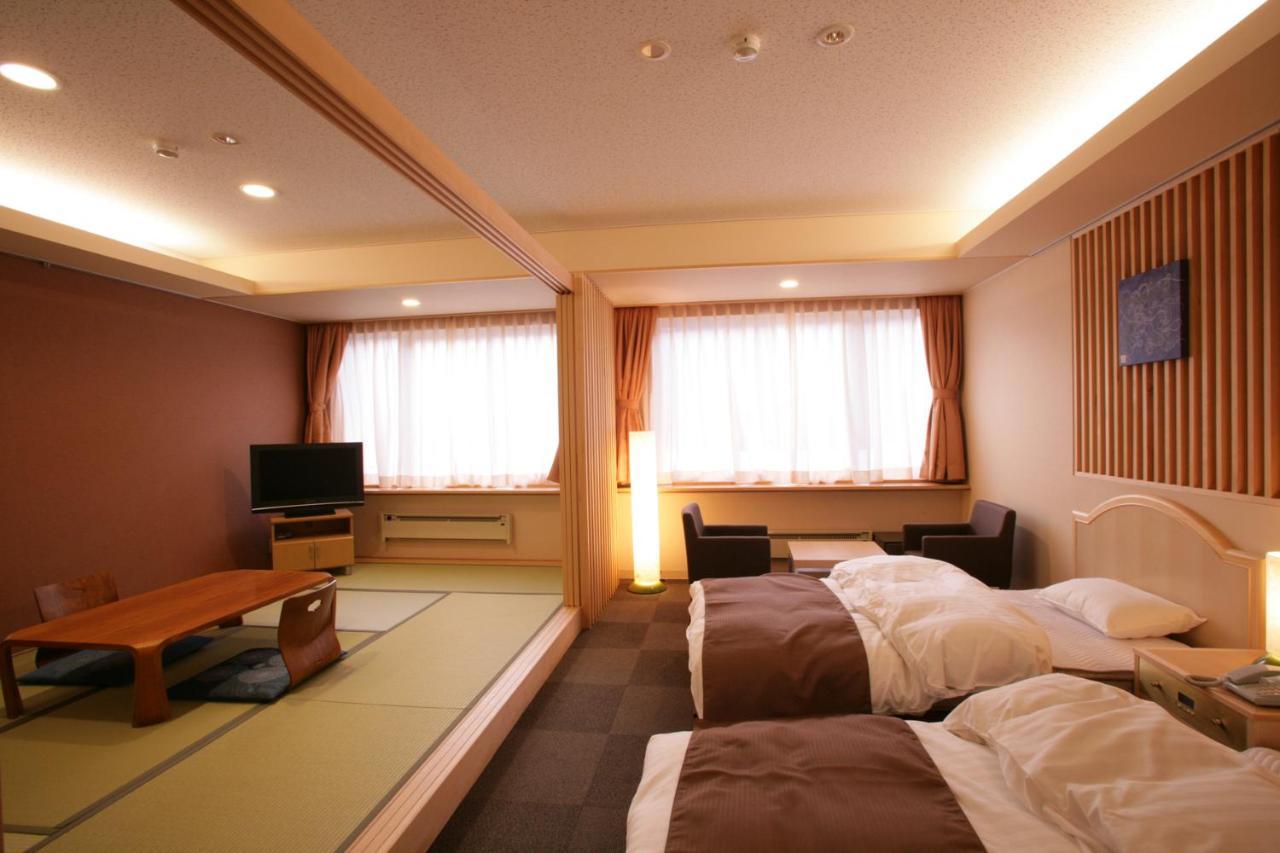 Gokasanso Hotel Nanto Luaran gambar
